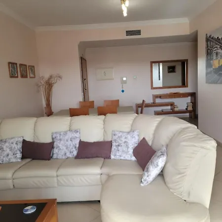 شقة Spacious 2 Bedroom 2 Bathroom In البوفيرا